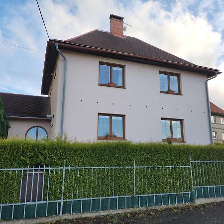 Prazdninovy Dum Varnsdorf Exterior photo